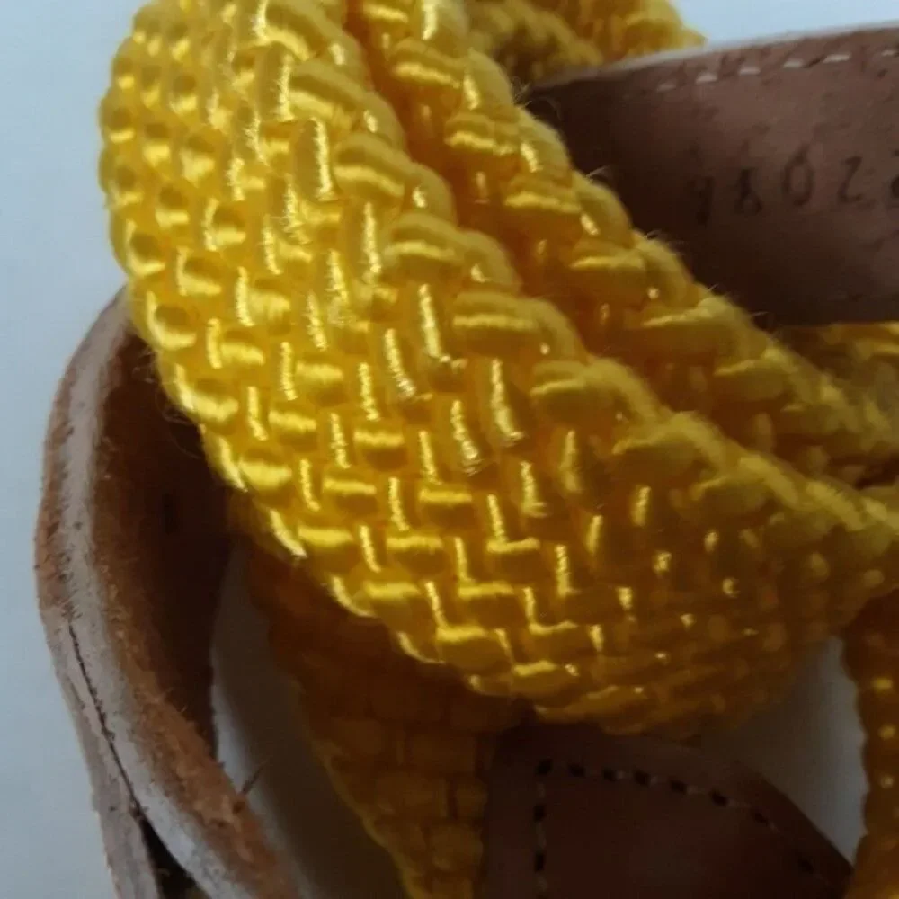 Liz Claiborne Vintage Women Freestyle Yellow Belt size L
